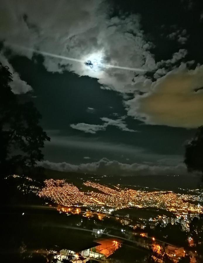 Eco Hostal Casa La Juana Medellín